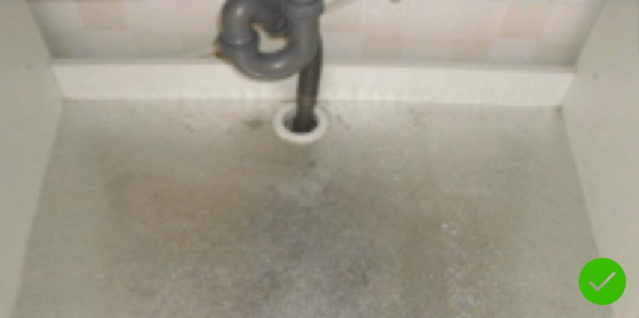 水槽底部開口是否使用錫箔包裹?