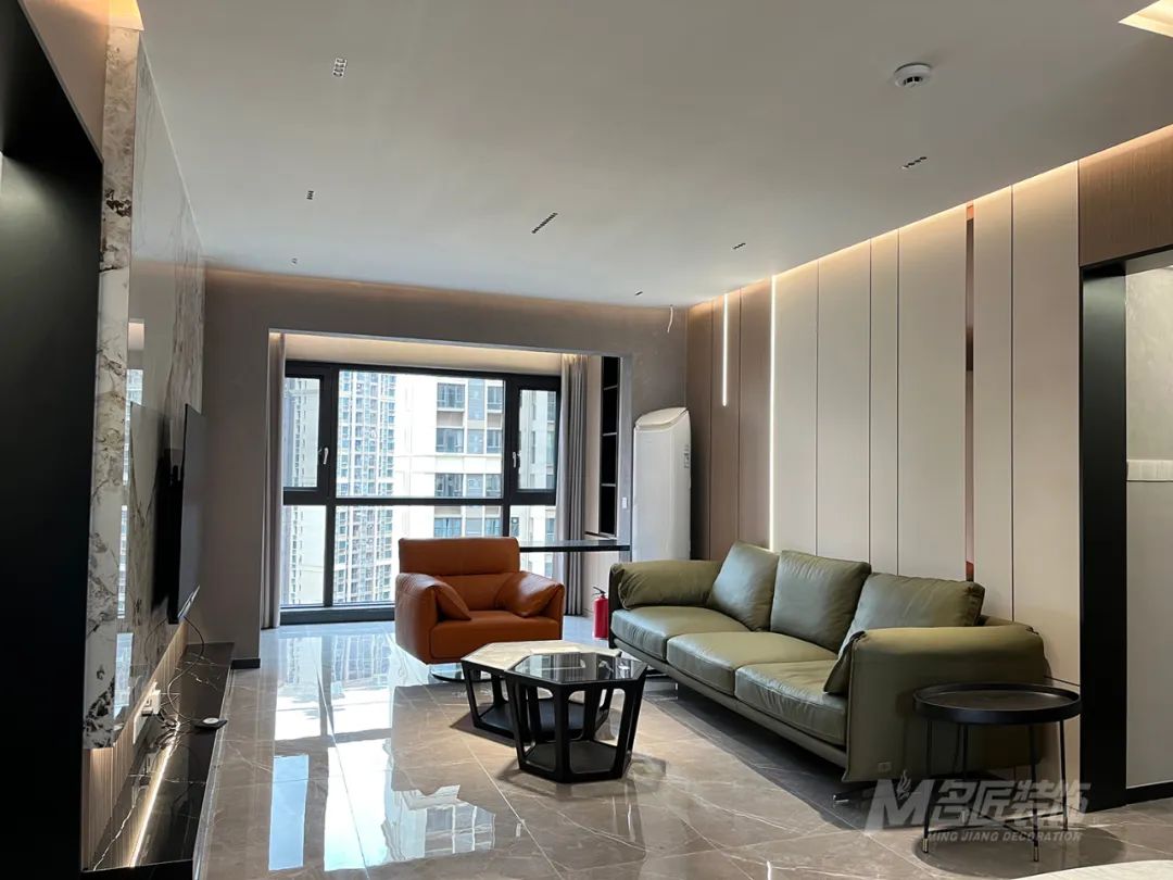 雅居樂劍橋郡 | 130㎡四居室現(xiàn)代風(fēng)格實景案例，優(yōu)雅與精致并存！